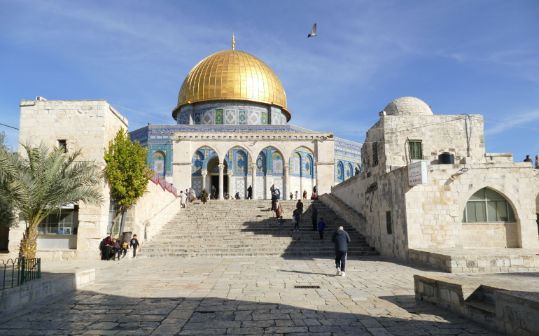 The Hashemite Custodianship of Islamic and Christian Holy Sites in Jerusalem