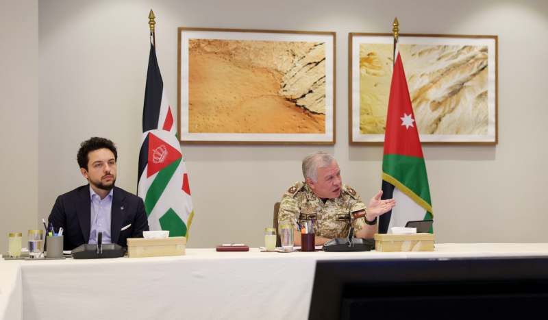 King follows up on progress of economic vision implementation in energy sector