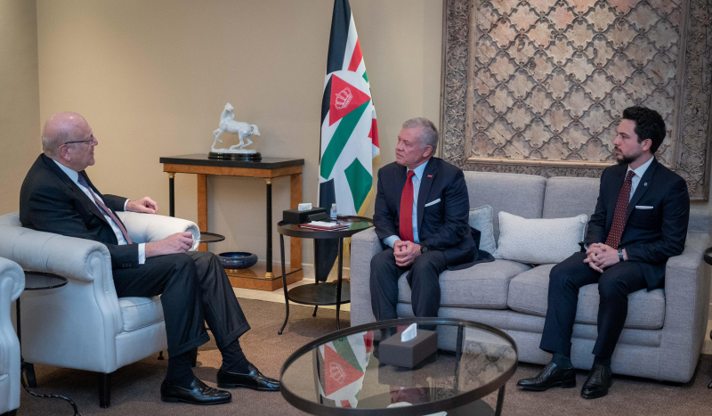 King, Mikati discuss dangerous situation in Gaza, stepping up international efforts to stop the war