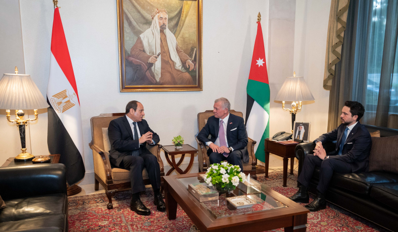 King, Egypt president stress need for humanitarian truce, ceasefire in Gaza