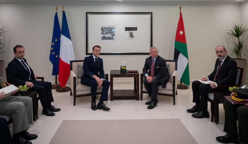 King receives French president, says world must push for immediate Gaza ceasefire