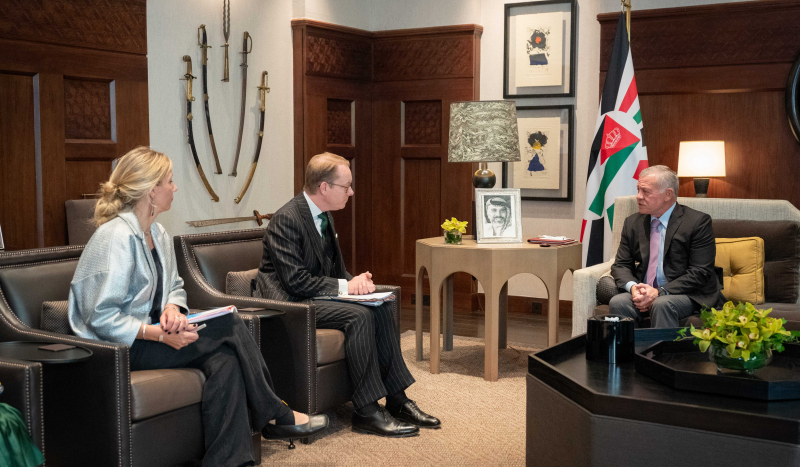 King receives Sweden FM