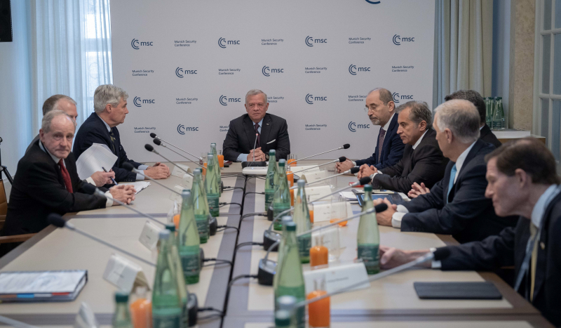King meets members of US Senate in Munich, warns of dangers of Israeli attack on Rafah