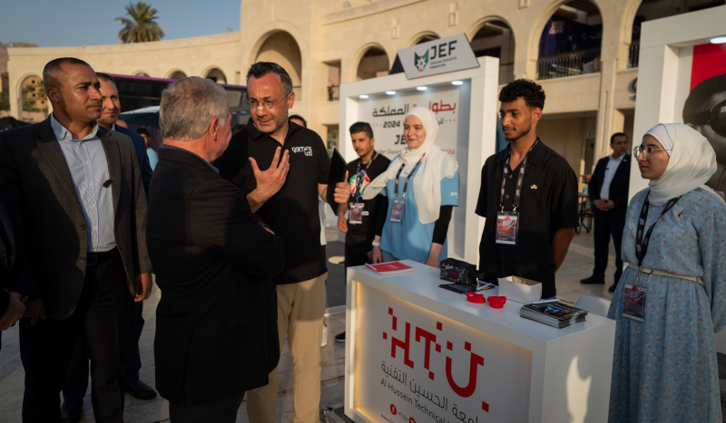 King attends closing session of Esports Future Summit